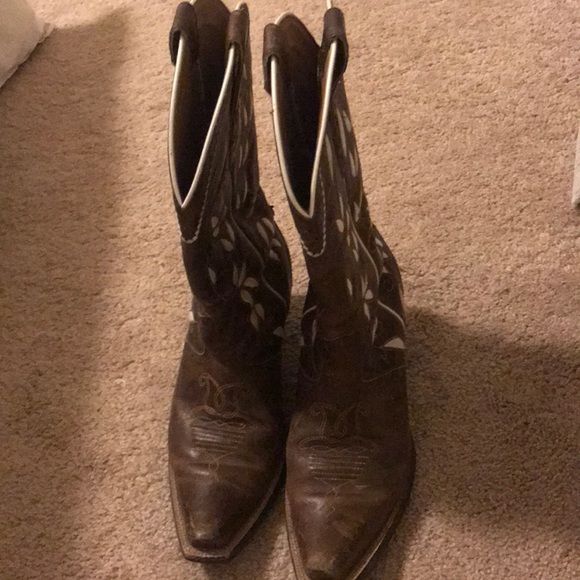 Cowgirl boots - Picture 2 of 3